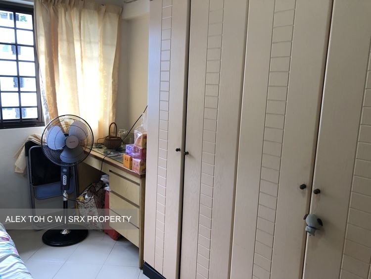 Blk 155 Yishun Street 11 (Yishun), HDB 5 Rooms #174799392